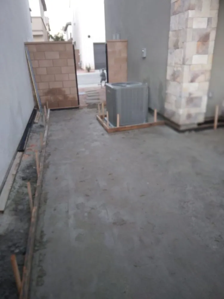 Custom landscape design experts serving Cathedral City, CA - Unique Landscape