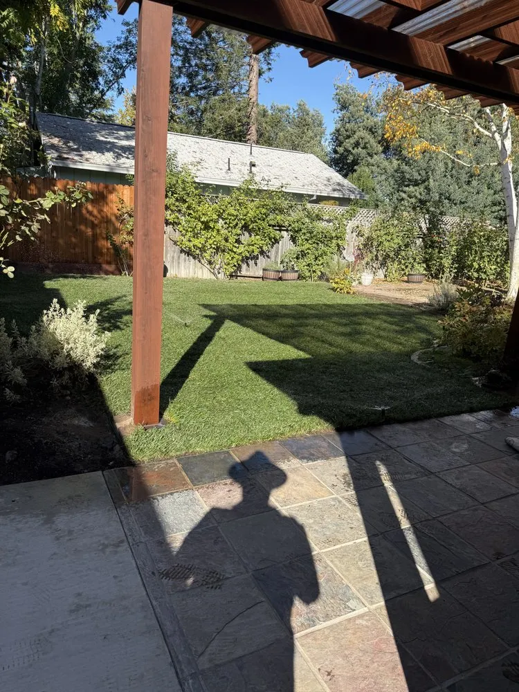 Custom landscape design for homes in Santa Rosa, CA by Unique Landscape Management