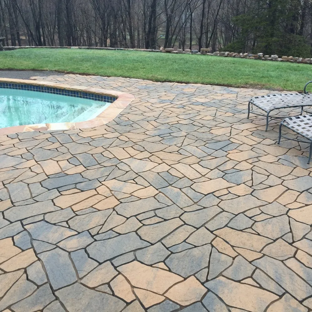 Top-rated lawn care service in Bernardsville, NJ - Unique Landscaping