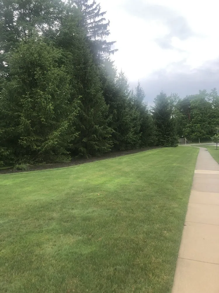 Professional landscaping services with custom design across Broadview Heights, OH - Unique Landscaping