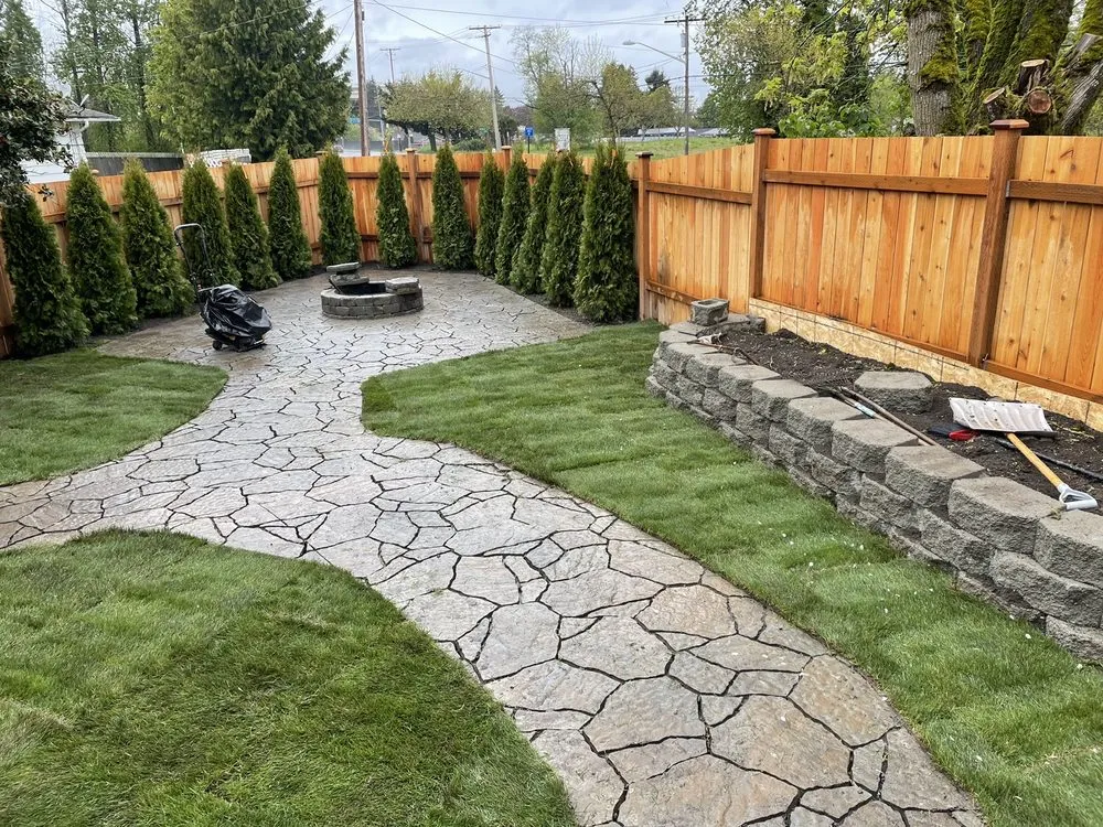 Affordable lawn care service experts serving Mountlake Terrace, WA - Unique Landscaping