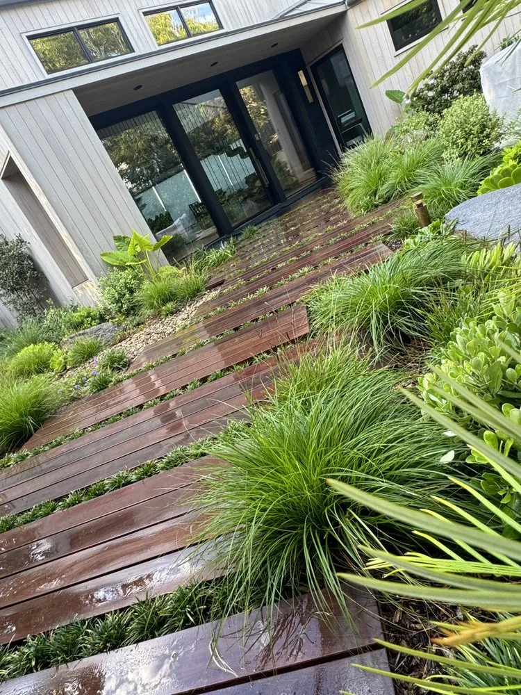 Custom lawn care service for beautiful yards in Oxnard, CA by Unique Landscaping