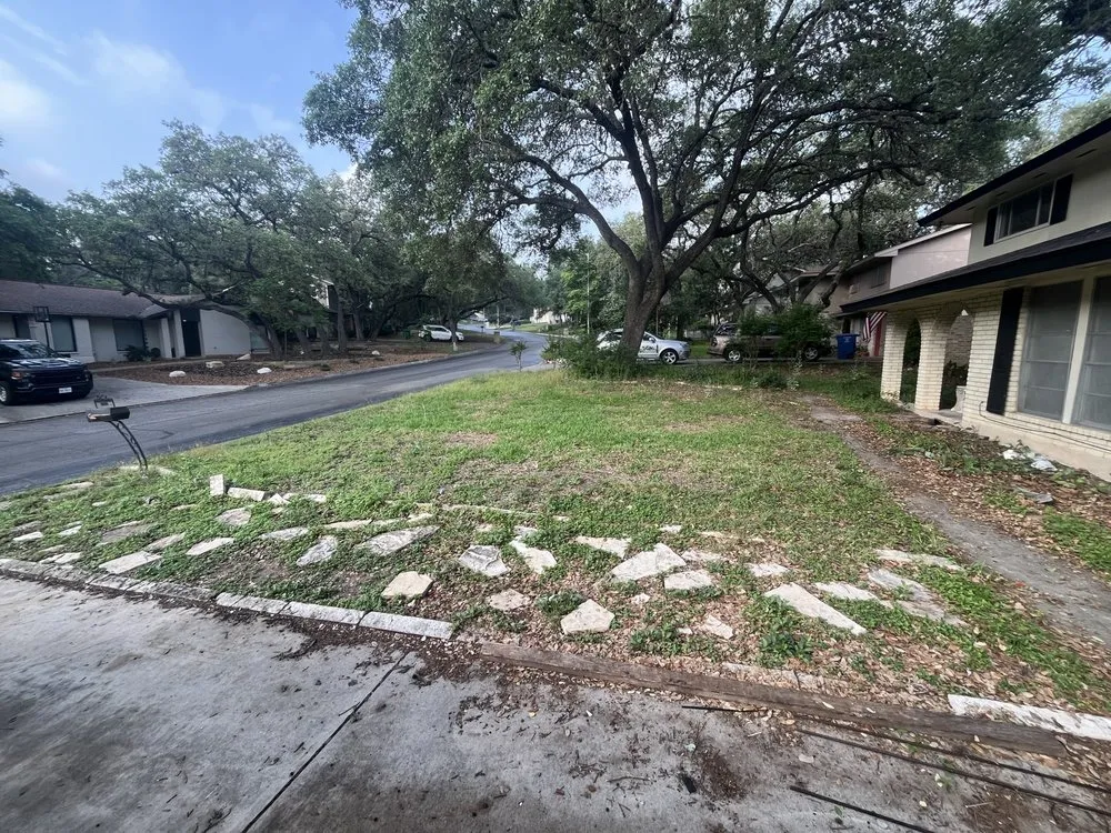 Custom residential landscaping in San Antonio, TX - Unique Landscaping