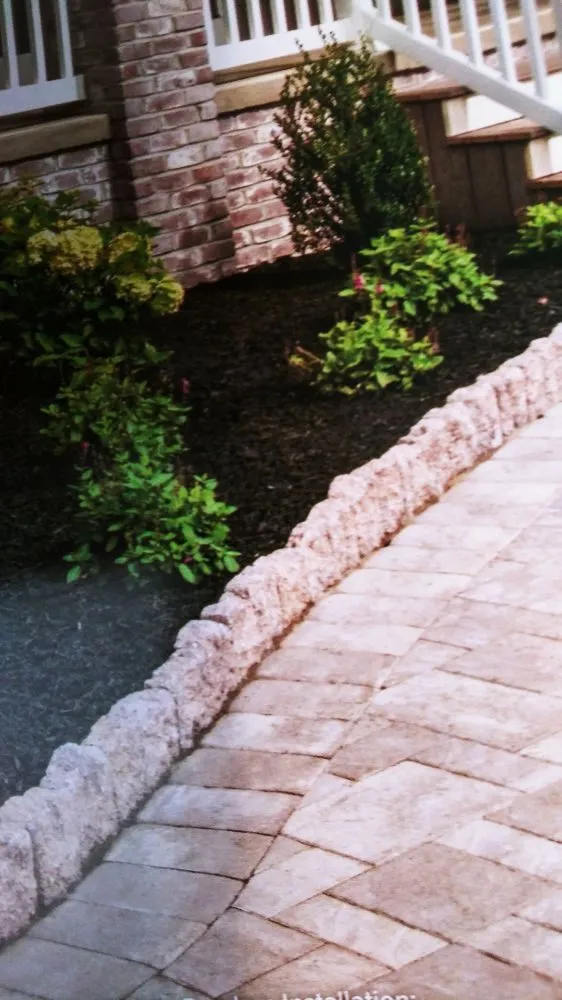 Custom residential landscaping in Lodi, NJ by Unique Lawn n Landscaping