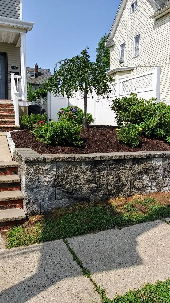 Top-rated lawn care service in Lodi, NJ by Unique Lawn n Landscaping