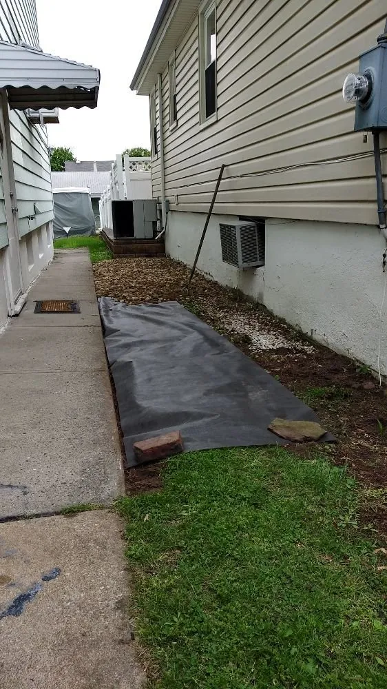 Local lawn mowing service in Lodi, NJ by Unique Lawn n Landscaping