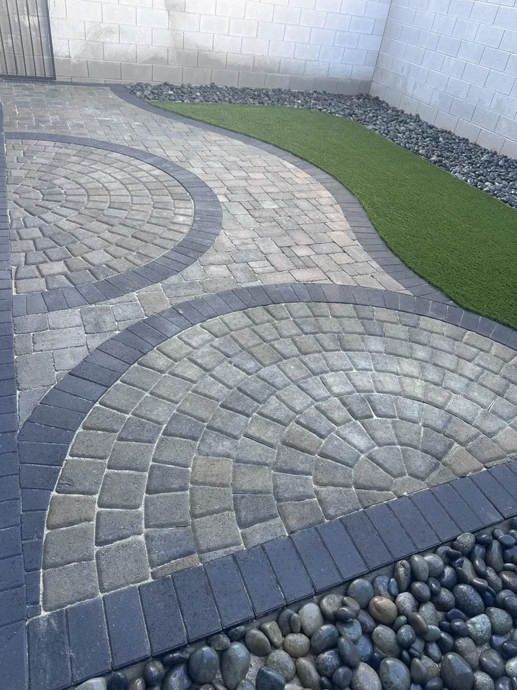 Custom lawn care service experts serving Las Vegas, NV - Unique Pavers