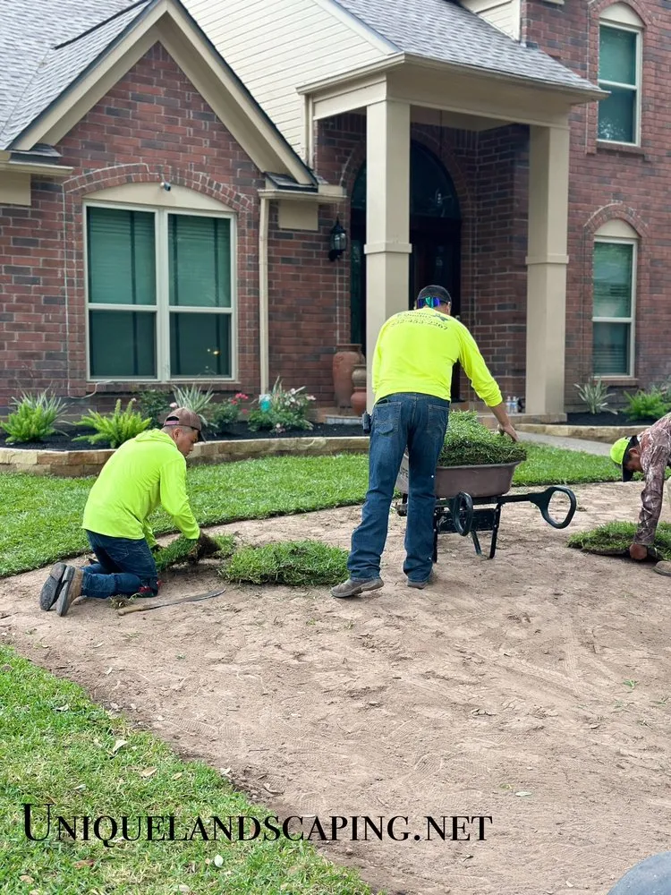 Custom residential landscaping in Houston, TX by Unique Quality Lawn Care & Landscaping