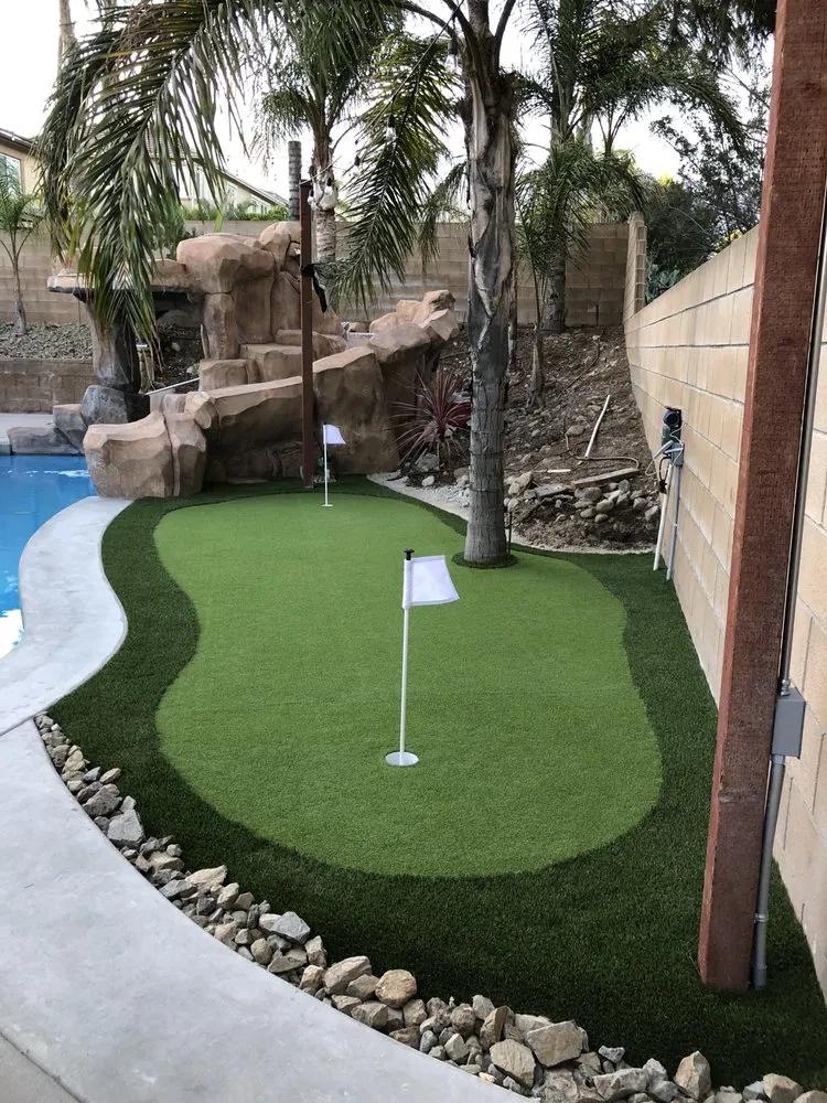 Local landscape installation experts serving Hemet, CA - Unique Synthetic Grass