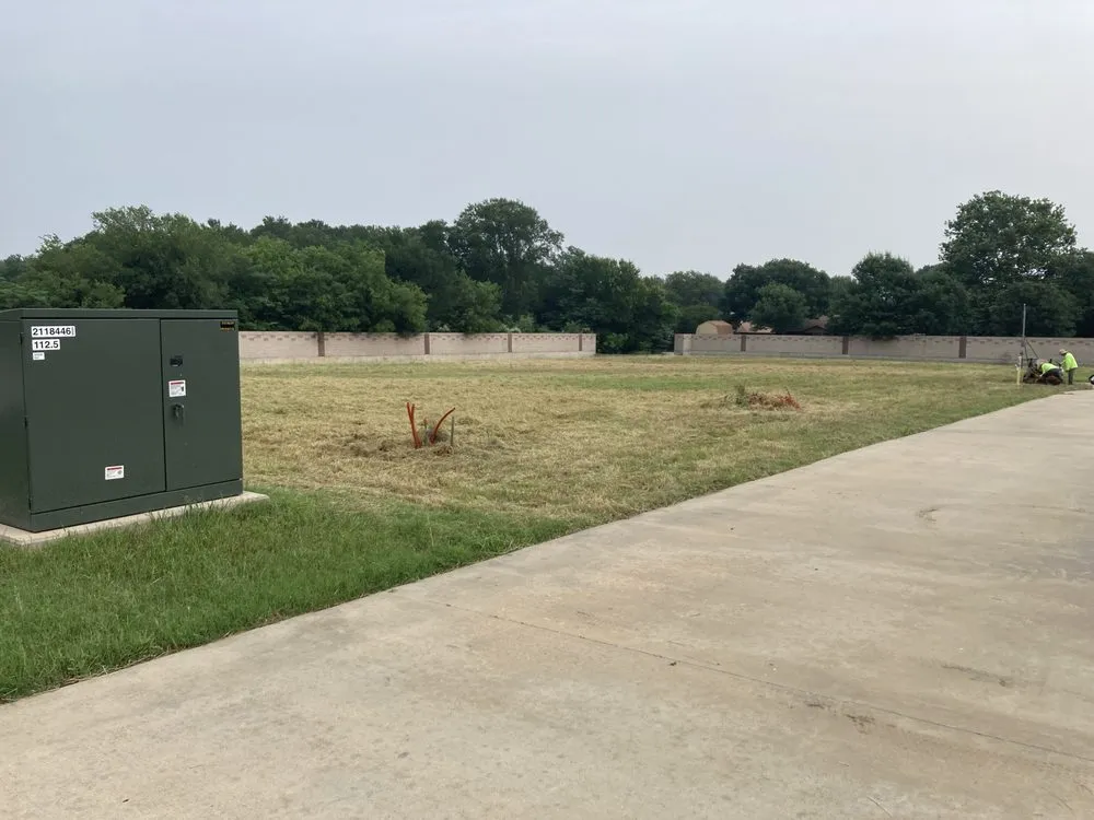 Custom garden landscaping for residential properties in Royse City, TX by Unique Touch Landscaping