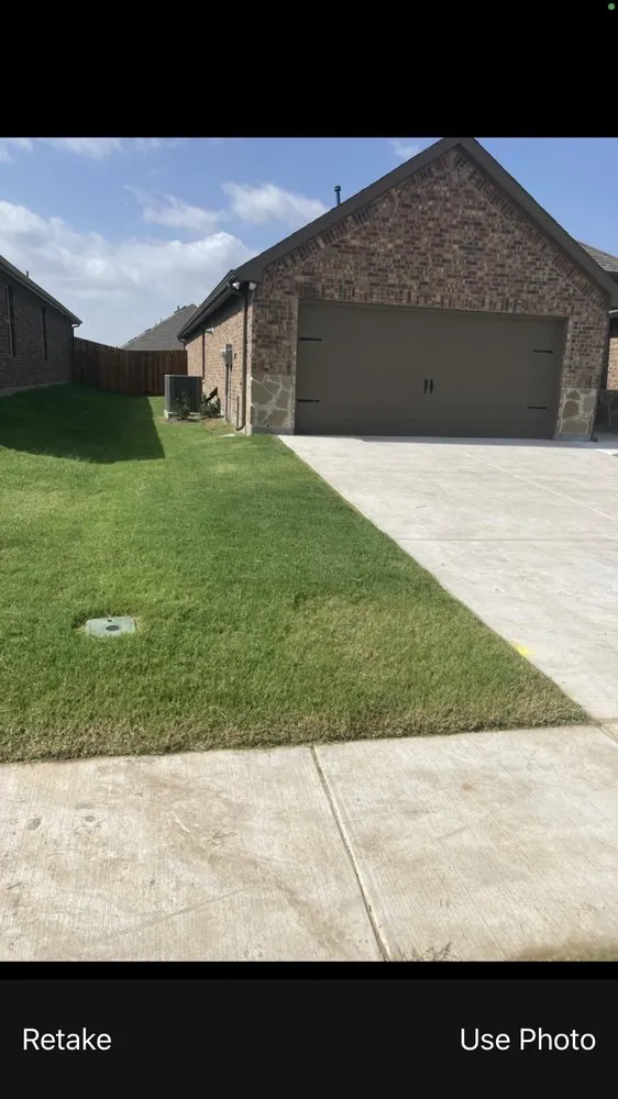 Expert yard maintenance for residential properties in Royse City, TX by Unique Touch Landscaping