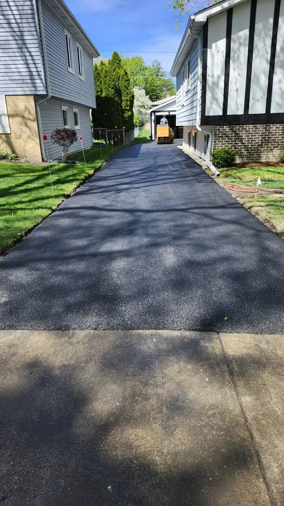 Local yard maintenance in Waukegan, IL - United Asphalt Services