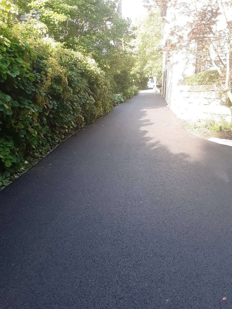 Affordable lawn care service experts serving Waukegan, IL - United Asphalt Services