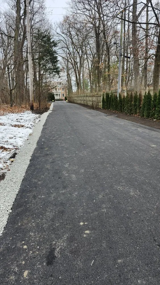 Affordable garden landscaping in Waukegan, IL - United Asphalt Services