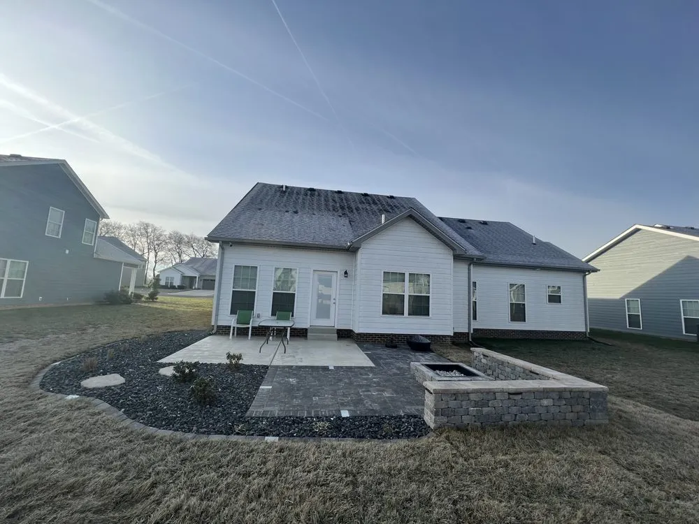 Top-rated landscape design for homes in Franklin, KY by United Contracting Lawn Care