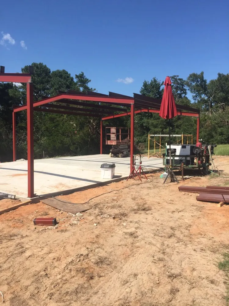 Professional garden landscaping in Buffalo, TX - United Contractors