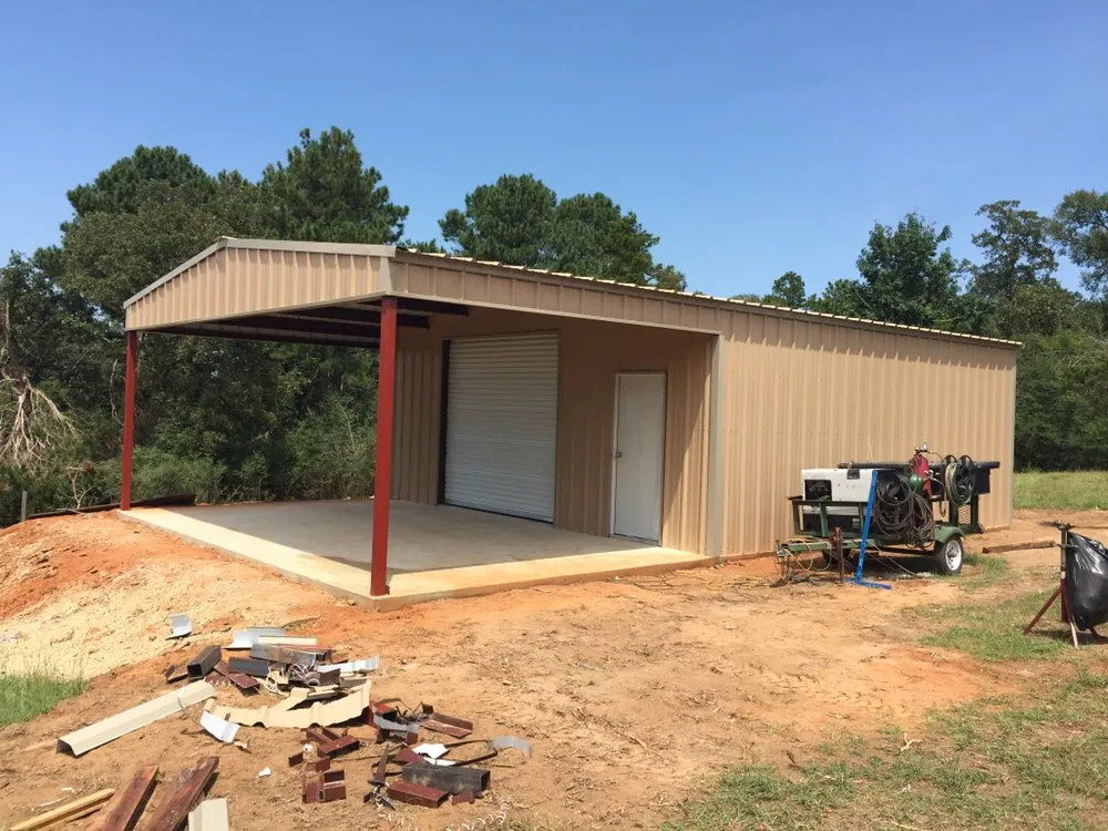 Custom garden landscaping for outdoor upgrades across Buffalo, TX - United Contractors