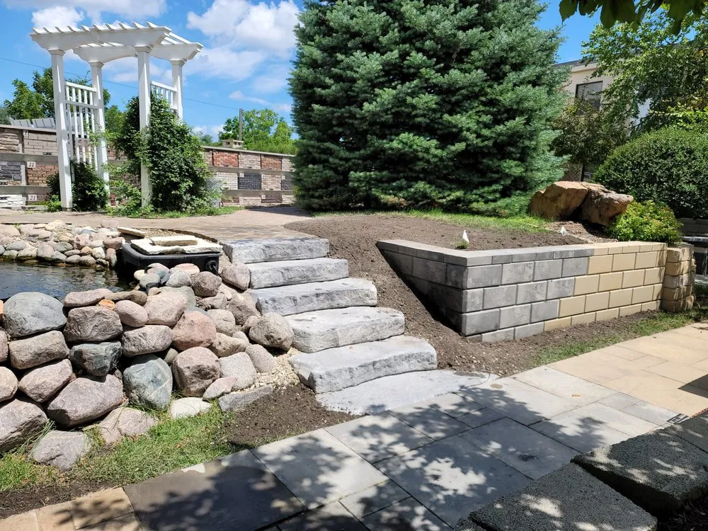 Local residential landscaping experts serving Cedar Rapids, IA - United Grading And Landscaping