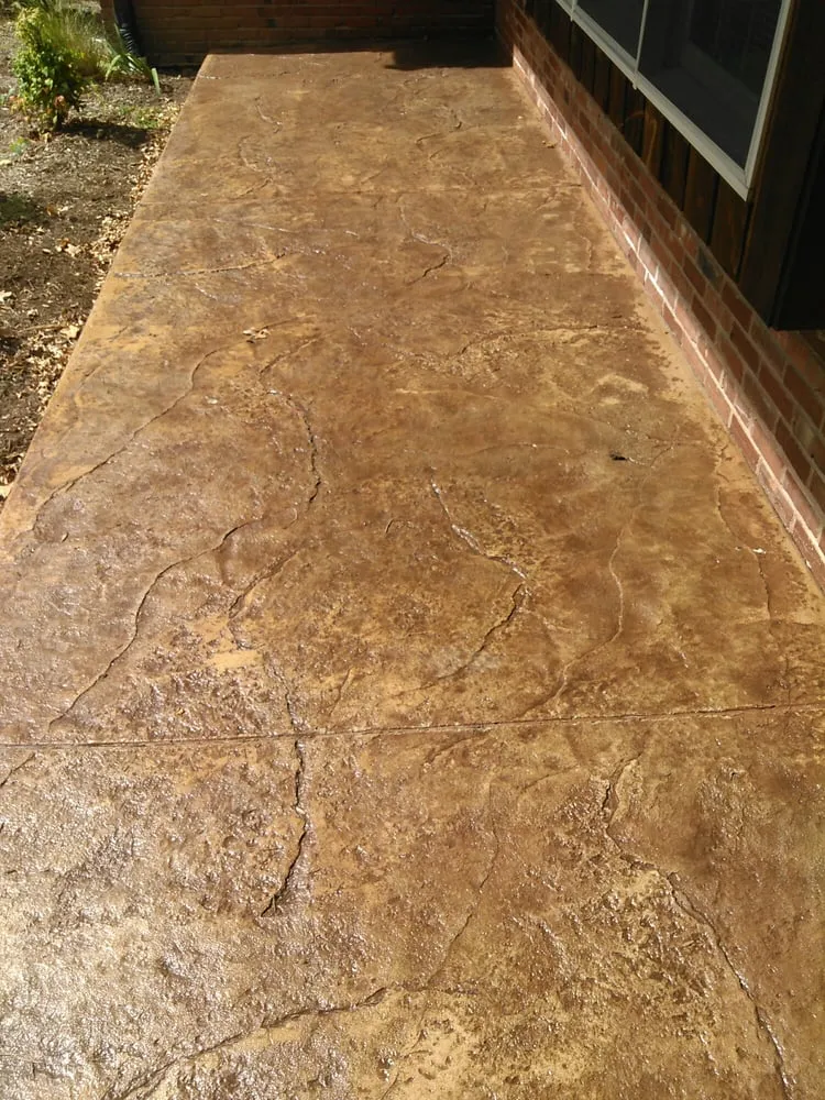 Professional yard maintenance in Robertsville, MO - United Home & Landscaping