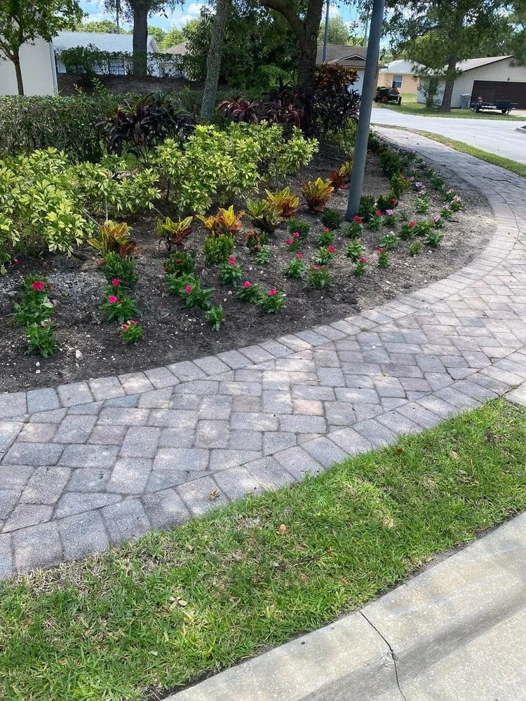 Expert lawn mowing service experts serving Vero Beach, FL - United Landscape Management