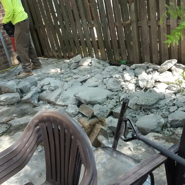 Affordable yard cleanup service in Richmond Hills, NY by United Landscaping & Construction