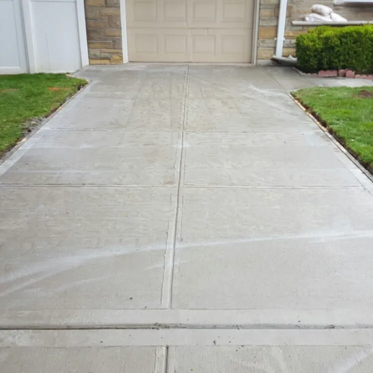 Expert landscape design for homes in Richmond Hills, NY by United Landscaping & Construction