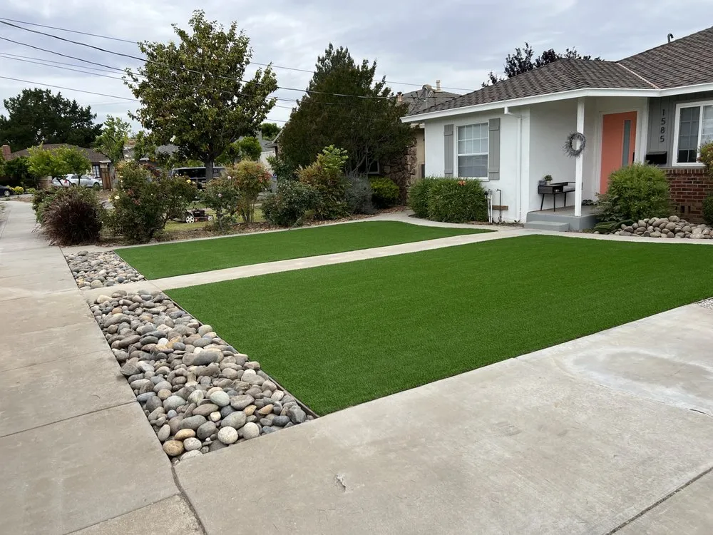 Expert lawn mowing service experts serving Redwood City, CA - United Landscaping