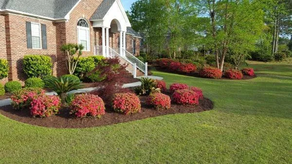 United Lawn Care Logo