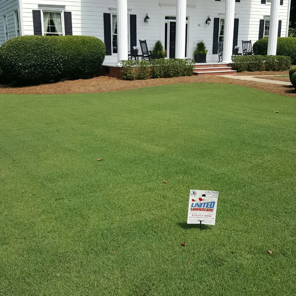 Expert lawn care service in Newnan, GA by United Lawnscape