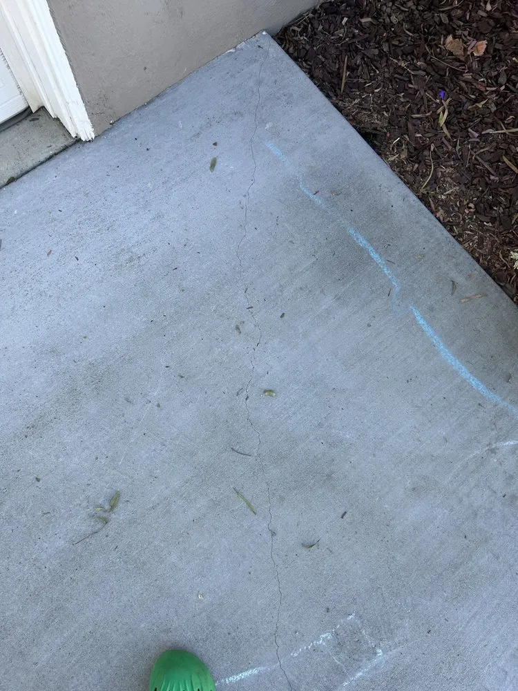 Professional garden landscaping experts serving Colton, CA - United Tree & Environmental Management