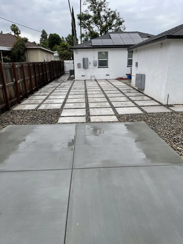 Professional landscaping services for homes in Los Angeles, CA by United West Coast