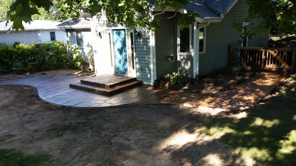 Reliable landscape installation in Belvidere, IL by Unitrim Cement & Landscaping