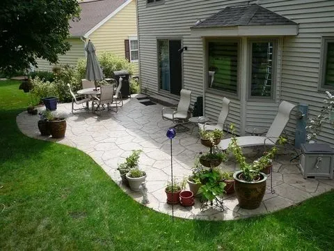 Local residential landscaping for residential properties across Belvidere, IL - Unitrim Cement & Landscaping