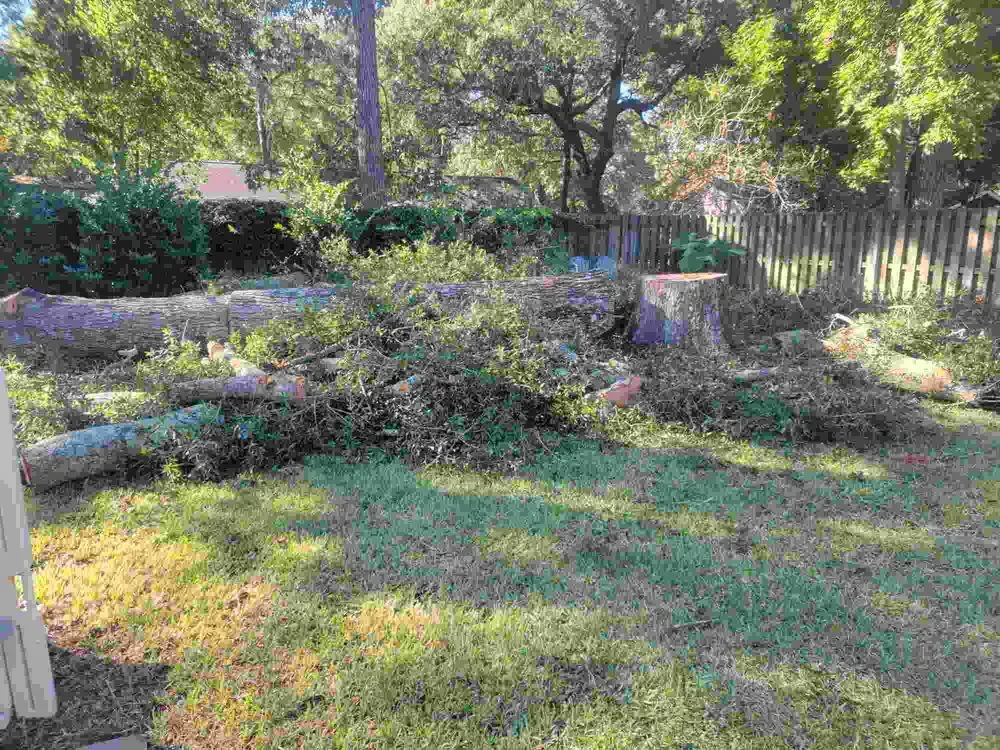 Trusted yard cleanup service experts serving Hinesville, GA - Unity Construction Remodeling And Landscaping
