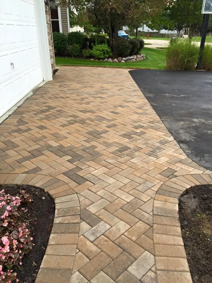 Top-rated landscaping services in Crystal Lake, IL by Unity Landscapes