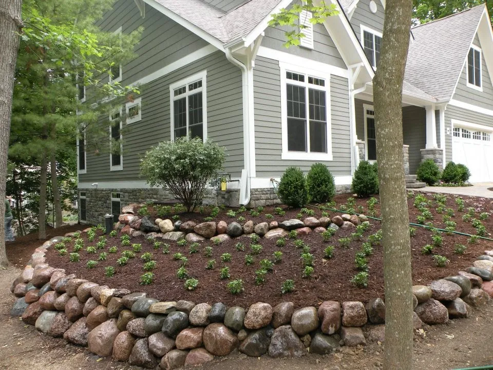 Local yard cleanup service for year-round maintenance in Crystal Lake, IL by Unity Landscapes