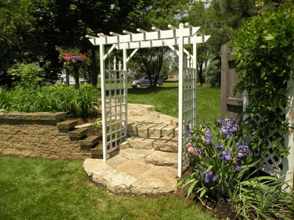 Custom residential landscaping in Crystal Lake, IL by Unity Landscapes