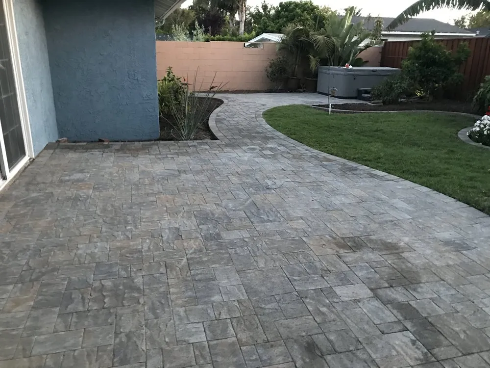 Trusted residential landscaping near you in Los Angeles, CA by Universal Dreamscape