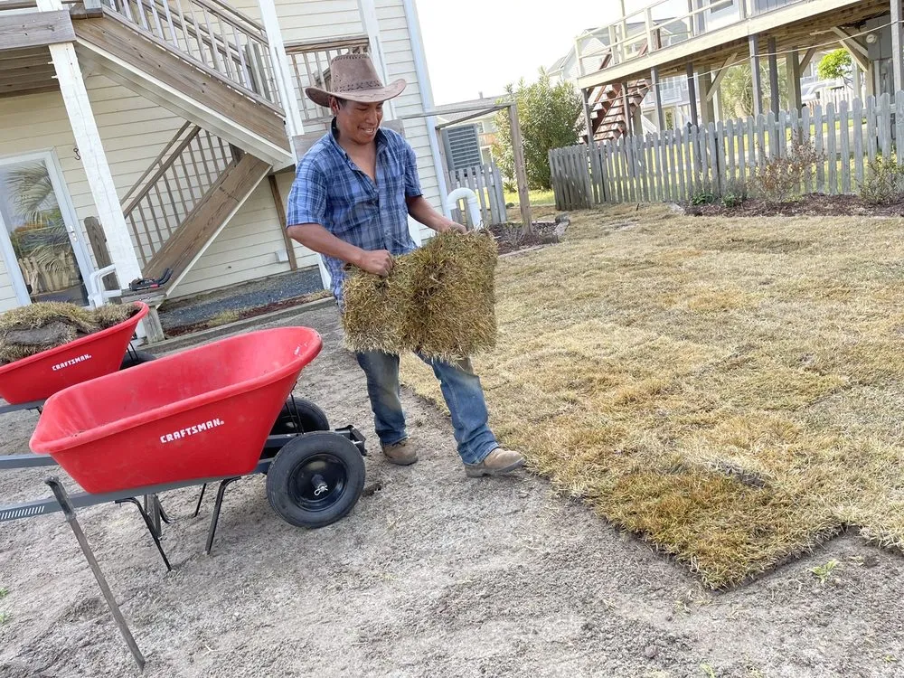 Local lawn mowing service in Supply, NC - Universal Green Garden