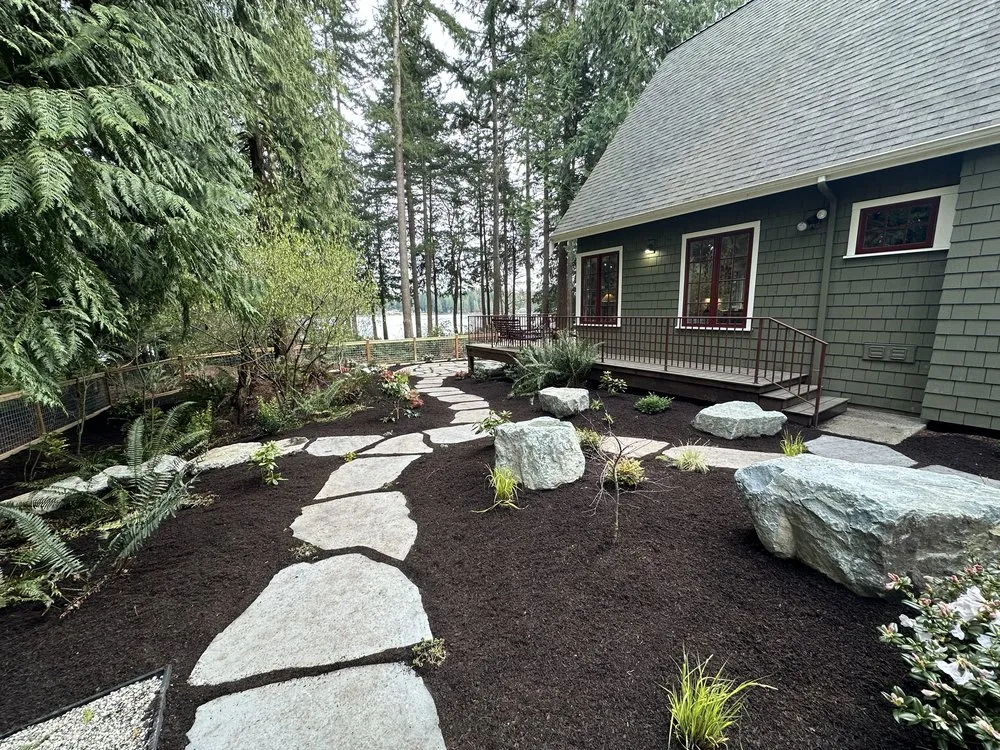 Expert residential landscaping in Tulalip, WA by Universal Landscape