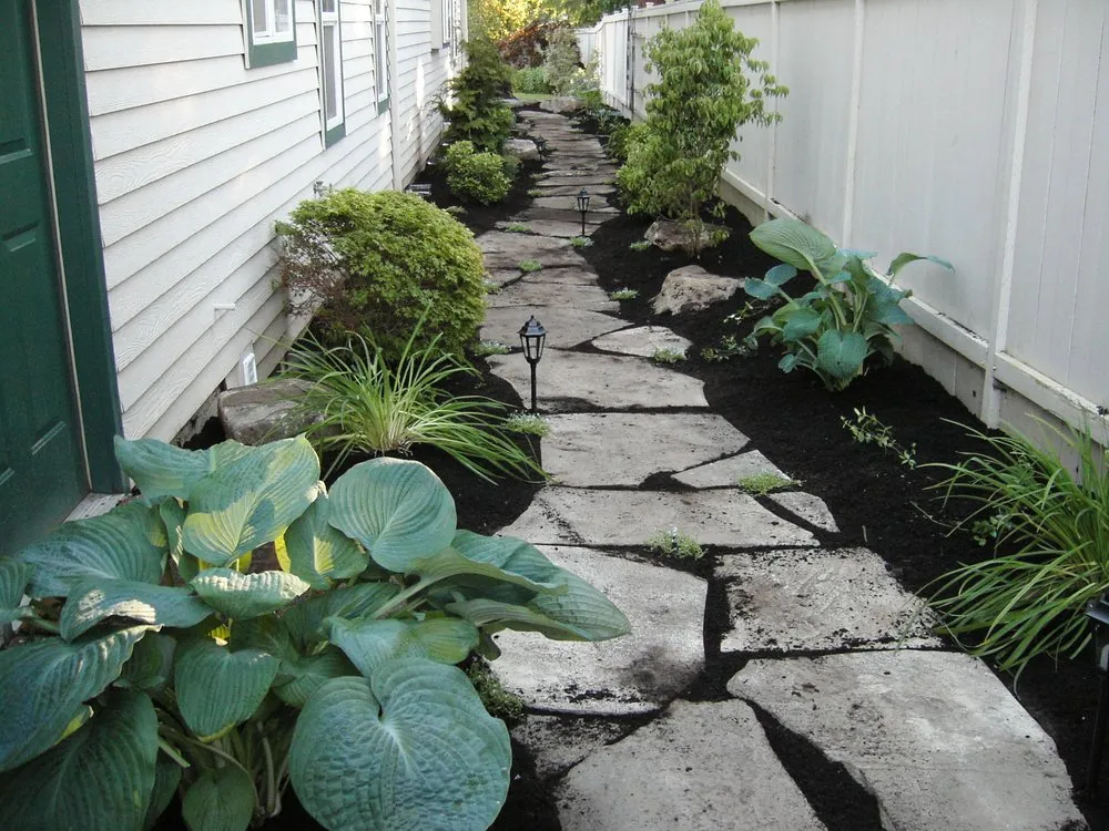 Affordable yard cleanup service with custom design across Tulalip, WA - Universal Landscape