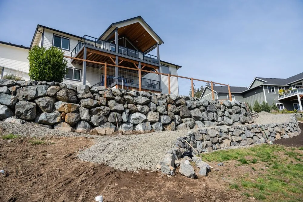 Custom yard maintenance experts serving Tulalip, WA - Universal Landscape