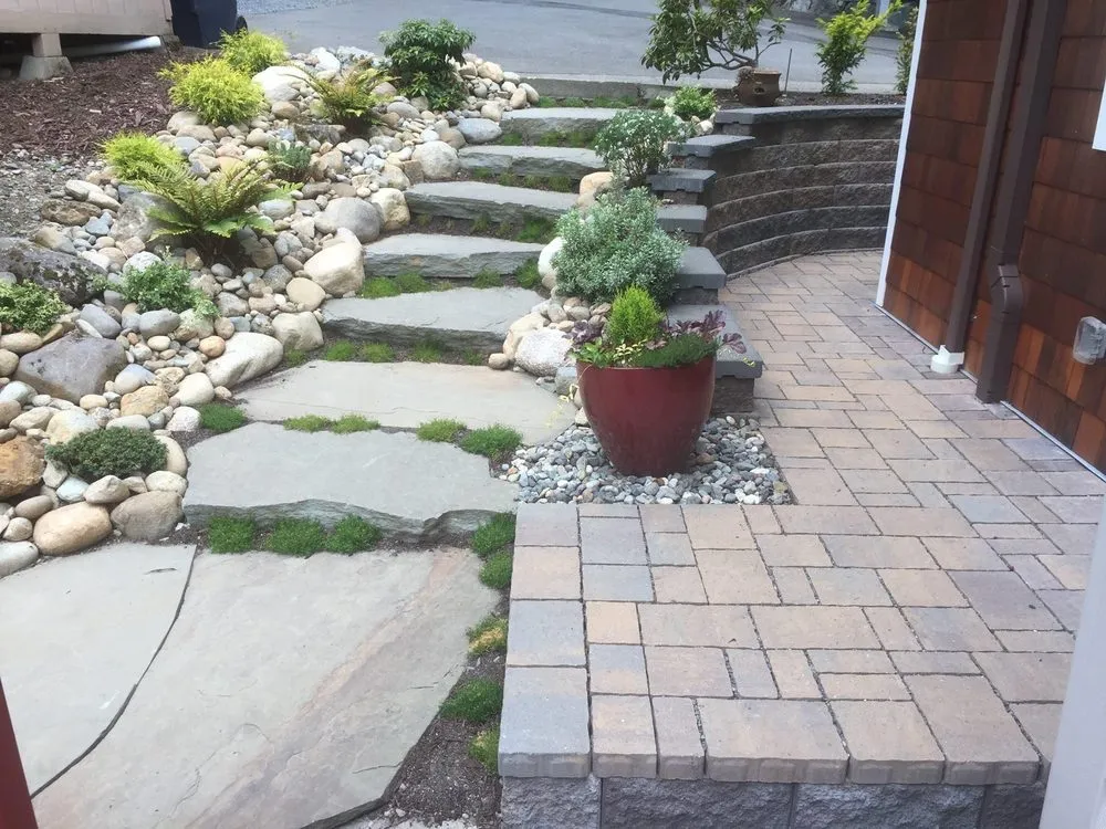 Local yard maintenance in Tulalip, WA - Universal Landscape