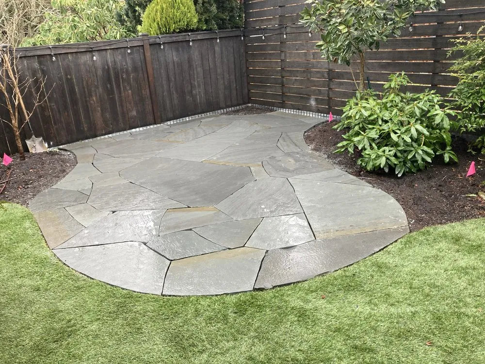 Expert residential landscaping experts serving Tulalip, WA - Universal Landscape