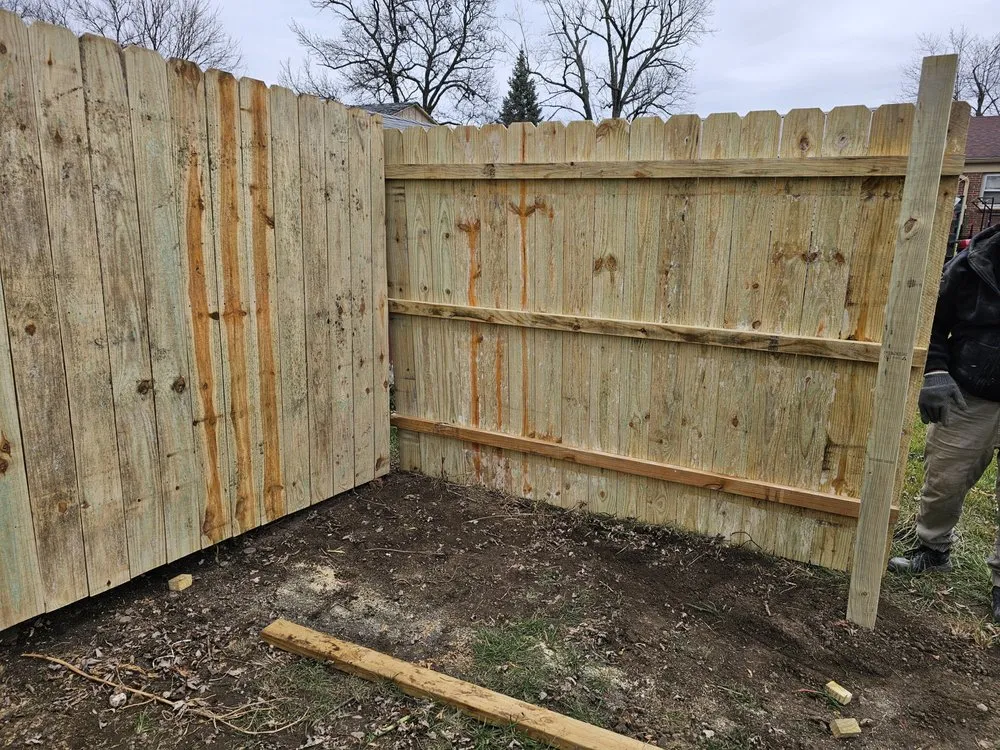 Professional lawn care service in Indianapolis, IN by Universal Landscaping & Construction