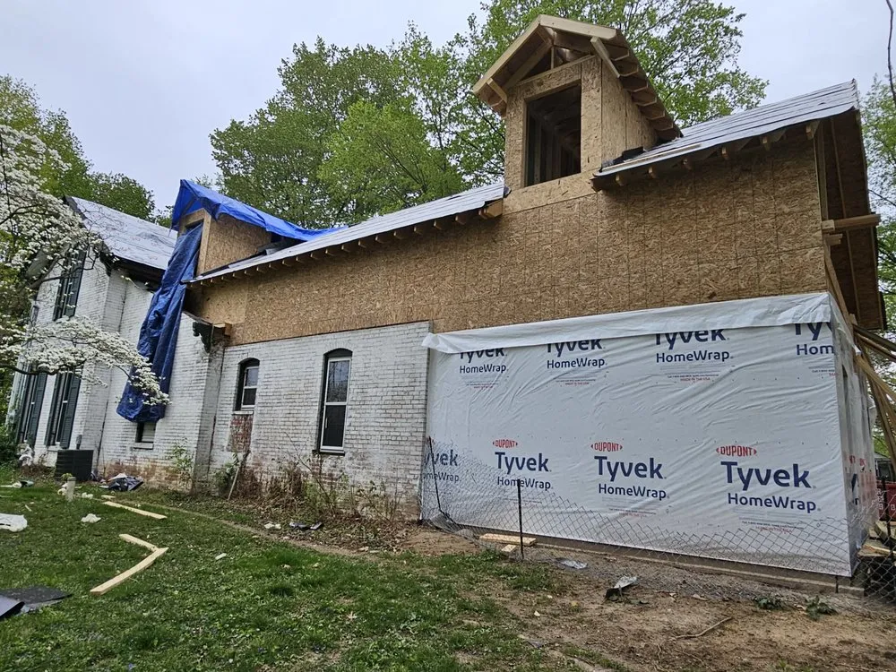 Affordable lawn care service in Indianapolis, IN - Universal Landscaping & Construction