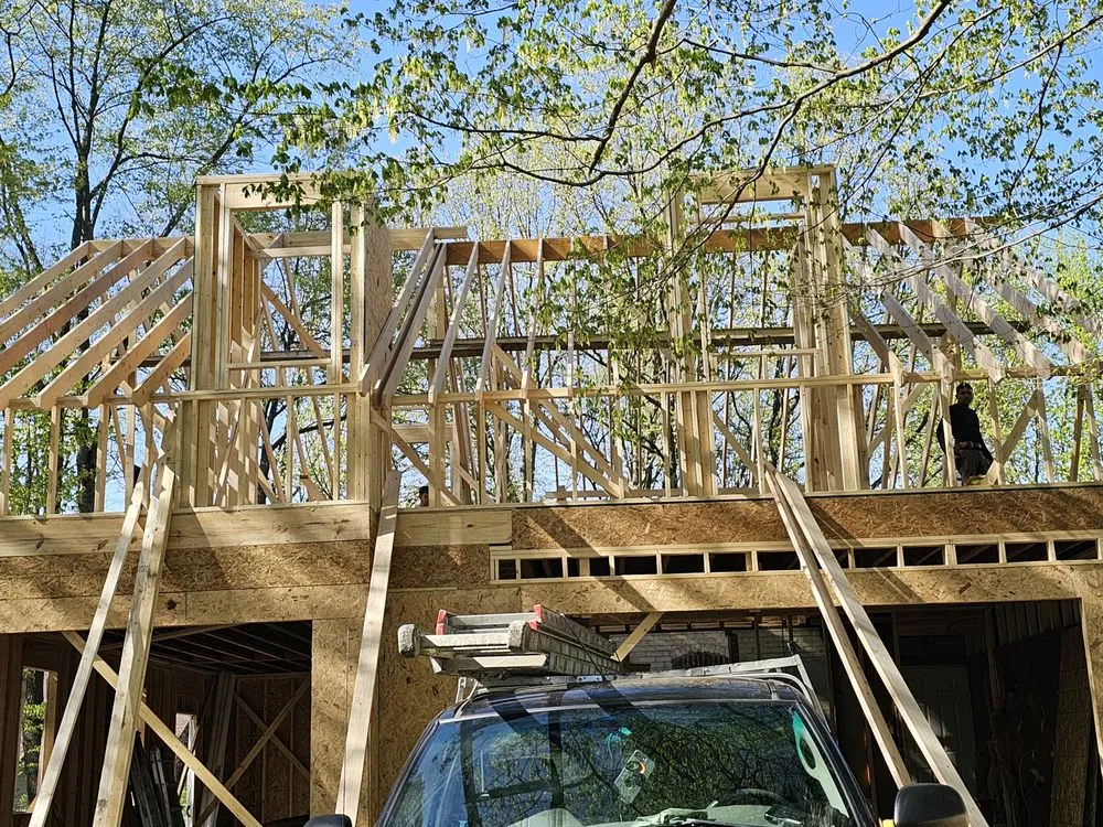 Affordable landscape installation experts serving Indianapolis, IN - Universal Landscaping & Construction