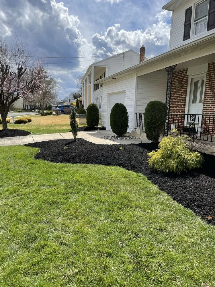 Local yard cleanup service for year-round maintenance across Berlin, NJ - Universal Landscaping Services