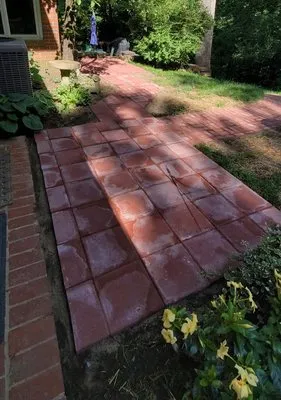 Universal Lawns & Outdoors