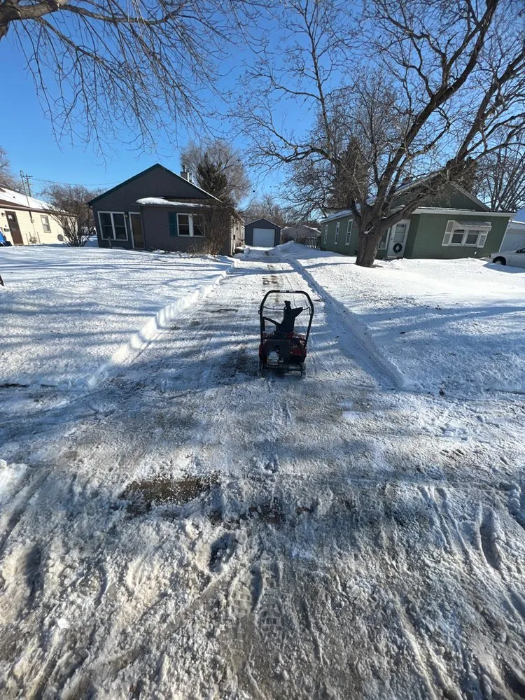 Professional lawn mowing service in Sioux Falls, SD by University Lawn Care